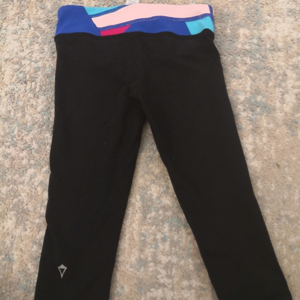 Ivivva Girls Reversible Crop Leggings, Size 6